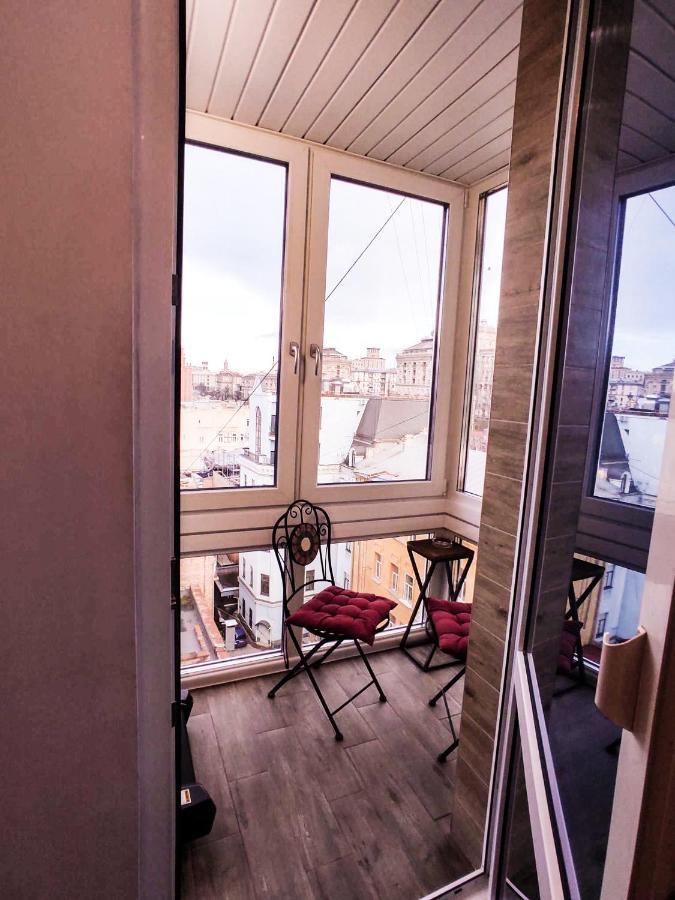 Sauna, Big Jacuzzi , Khreshchatyk apartments Kiew Exterior foto