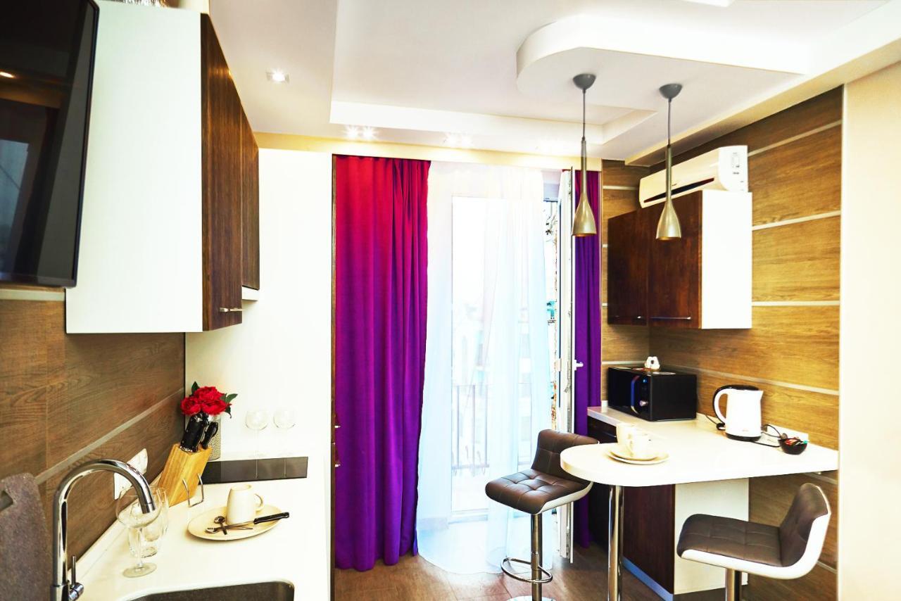 Sauna, Big Jacuzzi , Khreshchatyk apartments Kiew Exterior foto