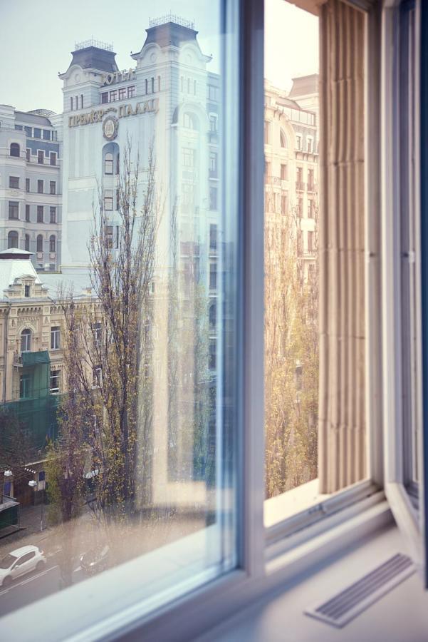 Sauna, Big Jacuzzi , Khreshchatyk apartments Kiew Exterior foto