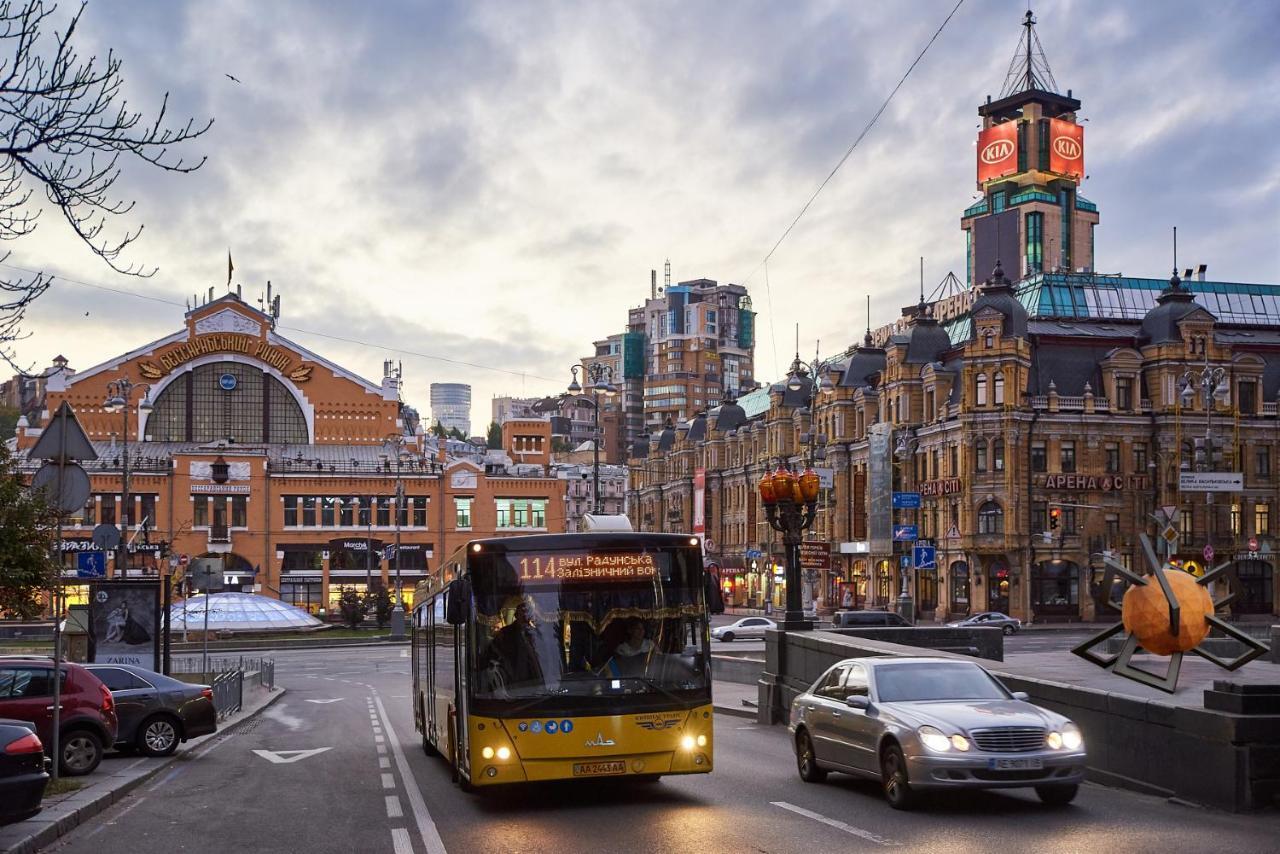 Sauna, Big Jacuzzi , Khreshchatyk apartments Kiew Exterior foto